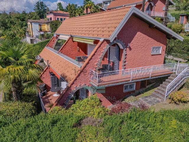 Appartamento in vendita a Comunità Montana Valli del Verbano, Luino