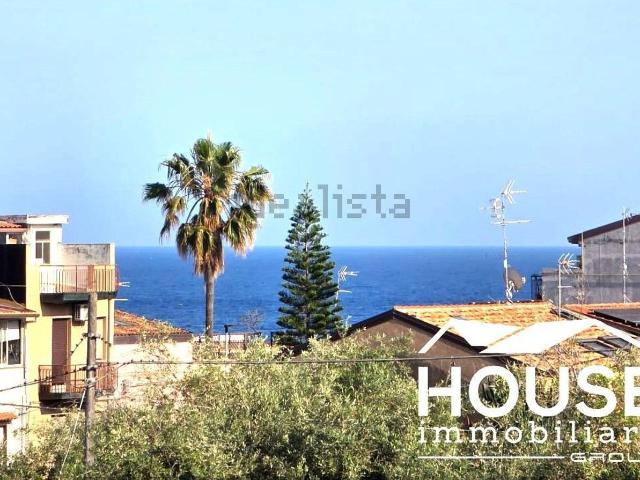 Appartamento in vendita a Aci Castello, Sicilia