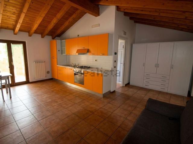 Appartamento in vendita a Villaggio Famiglia, Rovato
