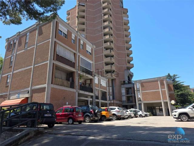 Appartamento in vendita a Città Giardino, Terni