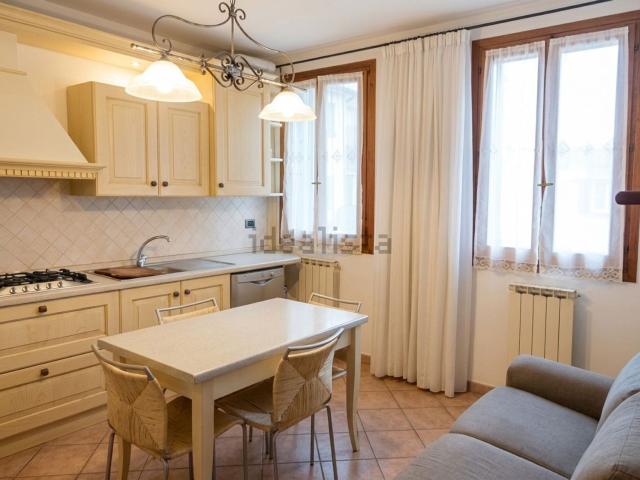 Appartamento in vendita a Borgo Dolomiti, Adria