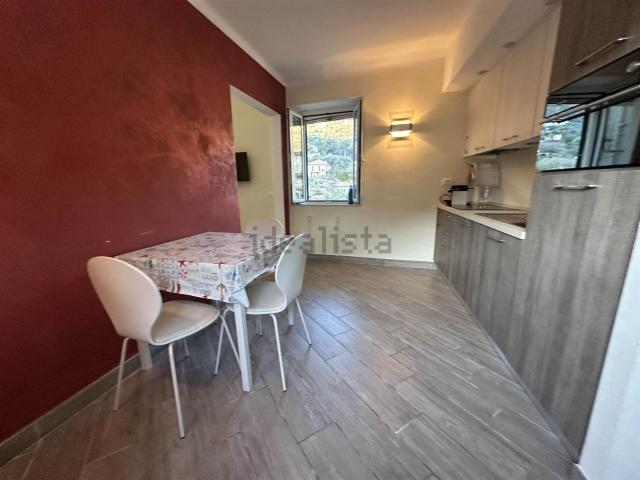 Appartamento in vendita a Noli, Liguria