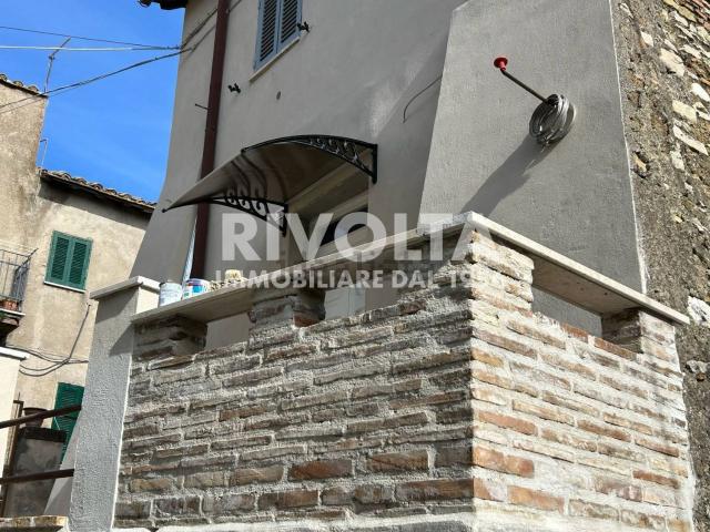 Appartamento in vendita a Collevecchio, Lazio