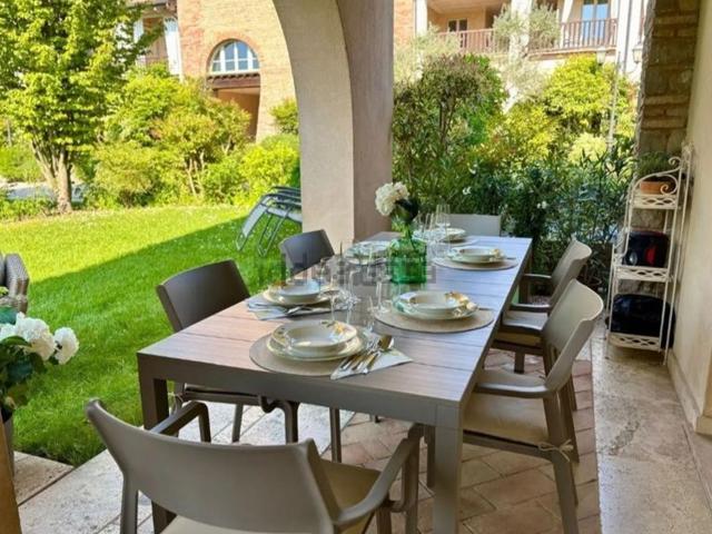 Appartamento in vendita a Desenzano Del Garda, Lombardia