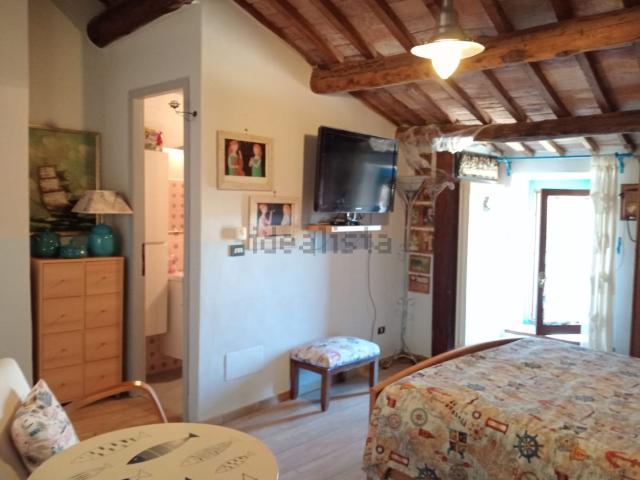Appartamento in vendita a Grotte Di Castro, Lazio