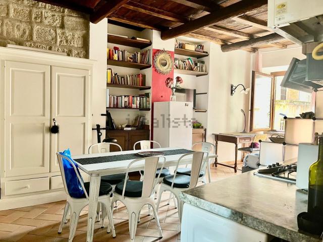 Appartamento in vendita a San Pellegrino, Viterbo