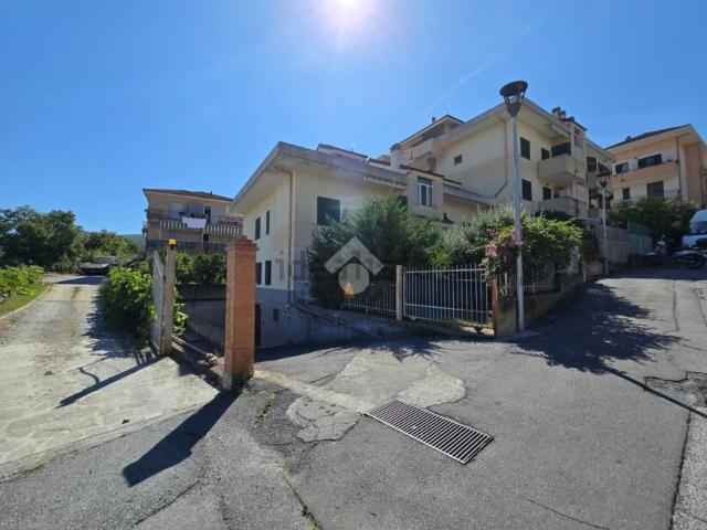 Appartamento in vendita a Bastia, Albenga