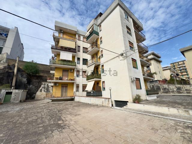 Appartamento in vendita a San Leone, Catania