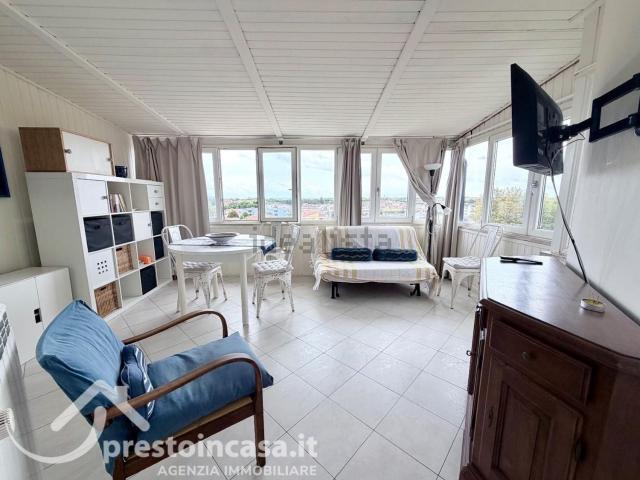 Appartamento in vendita a Fontanini, Viareggio