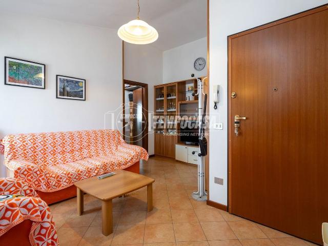 Appartamento in vendita a Sesso, Re
