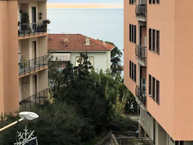 Appartamento in vendita a Santo Stefano Al Mare, Liguria