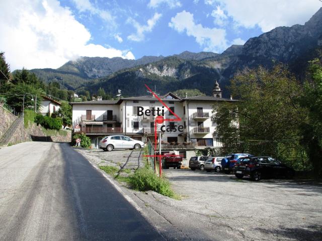 Appartamento in vendita a Comunità Montana della Valle Brembana, Roncobello