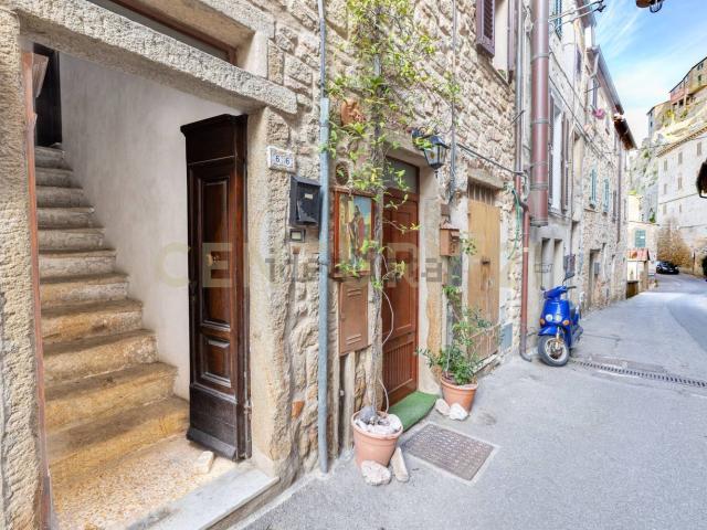 Appartamento in vendita a Roccastrada, Toscana