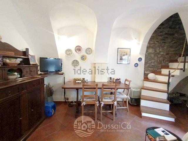 Appartamento in vendita a Dolceacqua, Liguria