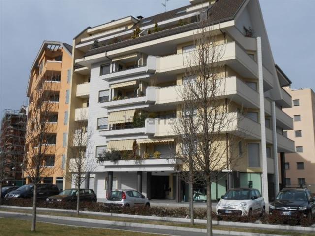Appartamento in vendita a Busto Arsizio, Lombardia