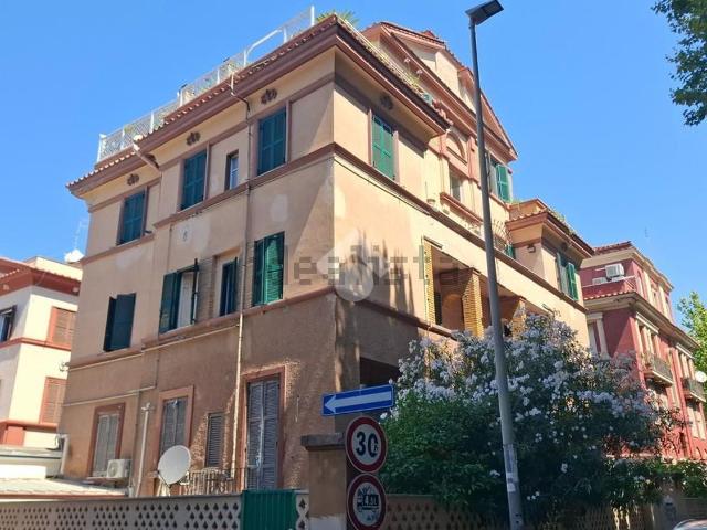 Appartamento in vendita a Lido di Ostia, Roma Capitale