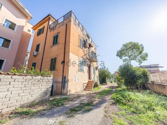 Appartamento in vendita a Torre Maura, Roma