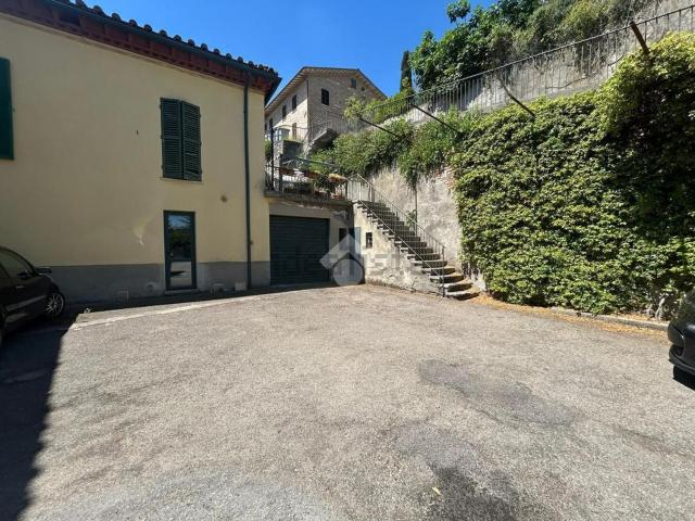 Appartamento in vendita a Sant'Erminio, Cenerente