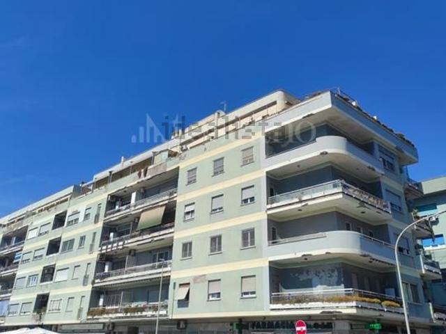 Appartamento in vendita a Lido di Ostia, Roma Capitale