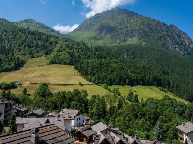 Appartamento in vendita a Valbondione, Lombardia