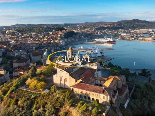 Appartamento in vendita a San Pietro, Marche