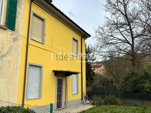 Appartamento in vendita a Alta Val Tidone, Trevozzo