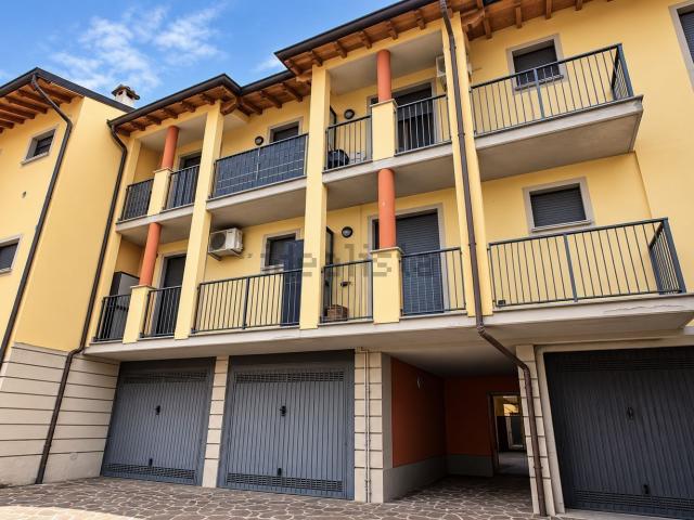 Appartamento in vendita a Misano di Gera d'Adda, Bergamo