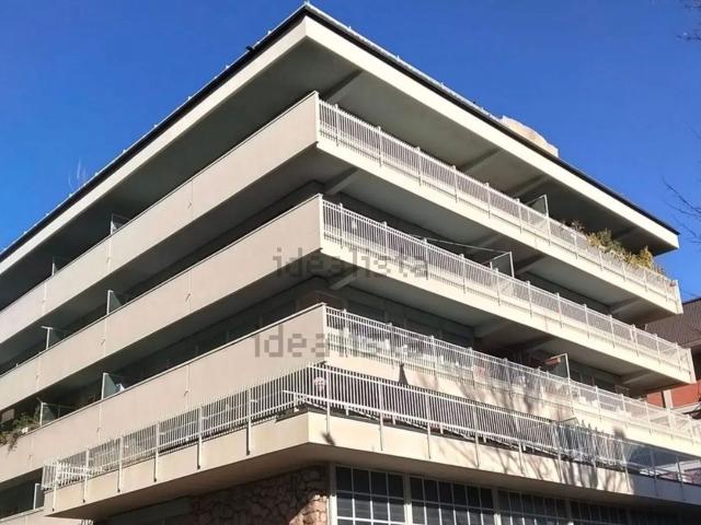 Appartamento in vendita a Biumo Superiore, Varese