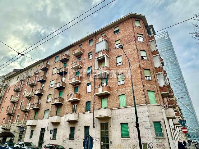 Appartamento in vendita a Circoscrizione 8, Piemonte