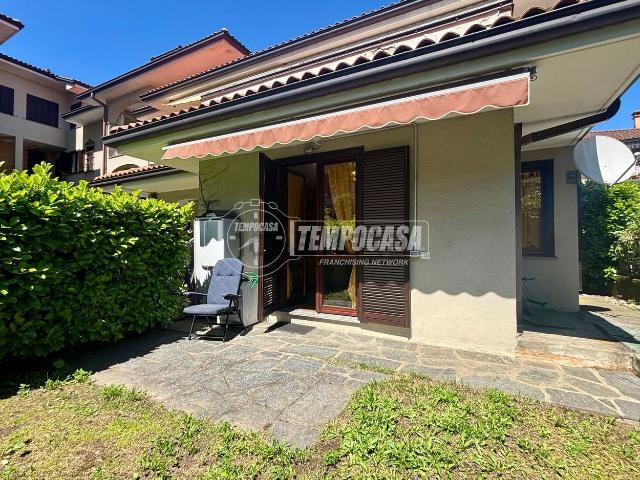 Appartamento in vendita a Binda, Stresa