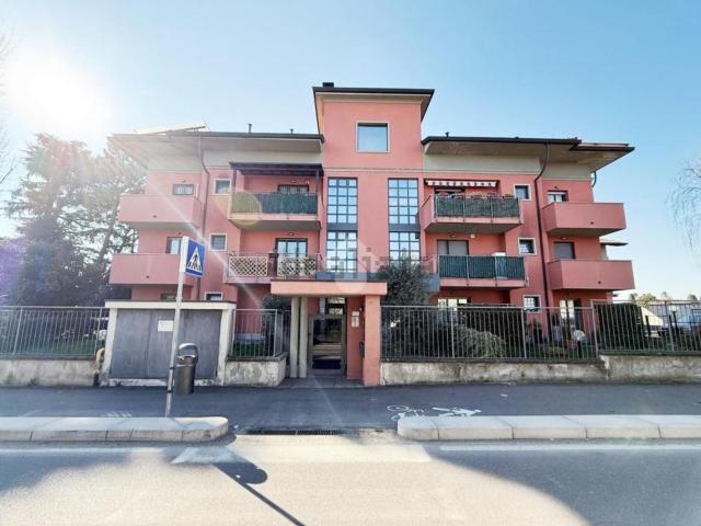 Appartamento in vendita a Gerenzano, Varese