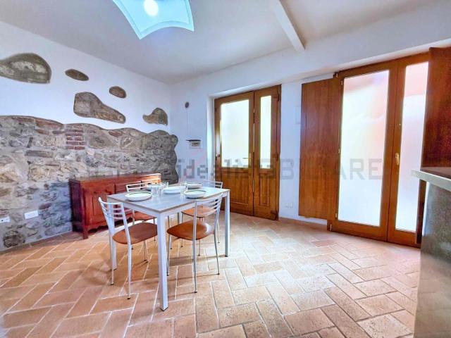 Appartamento in vendita a Porta a Terra, Piombino