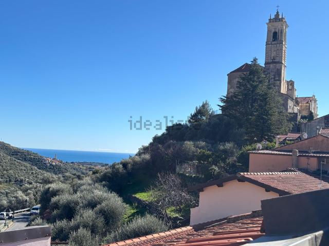 Appartamento in vendita a Castellaro, Liguria