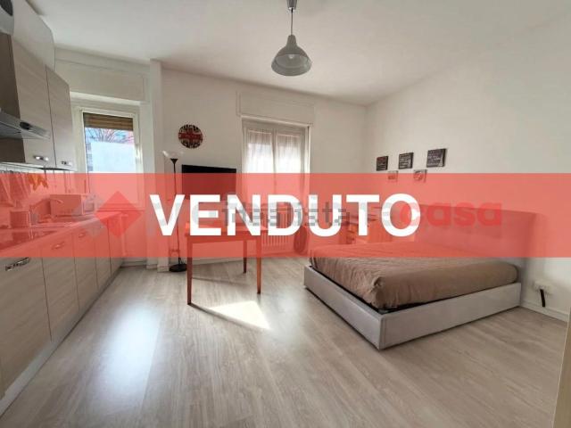 Appartamento in vendita a Corsico, Lombardia