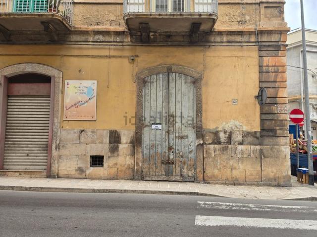 Appartamento in vendita a Puglia, Barletta-andria-trani