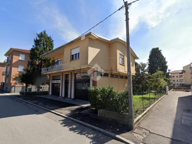Appartamento in vendita a Lonate Pozzolo, Lombardia
