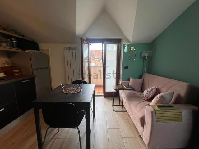 Appartamento in vendita a Origgio, Lombardia