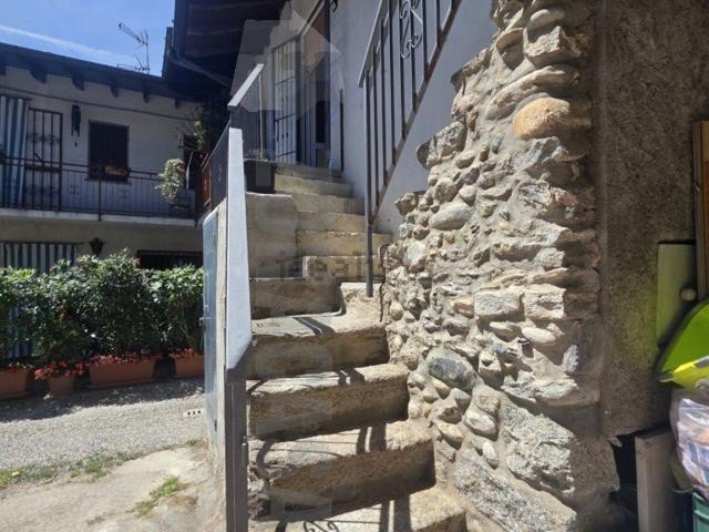 Appartamento in vendita a Somma Lombardo, Lombardia