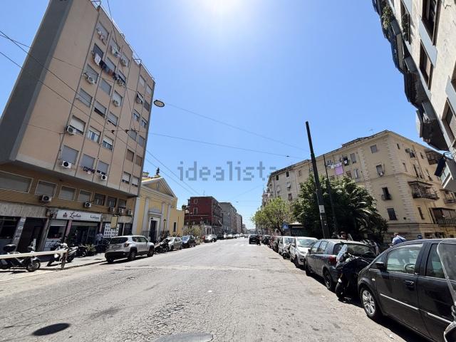 Appartamento in vendita a Municipalità 2, Mercato
