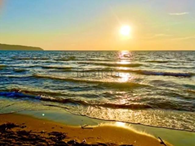 Appartamento in vendita a Orbetello, Toscana
