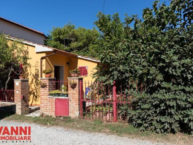 Appartamento in vendita a Cecina, Livorno