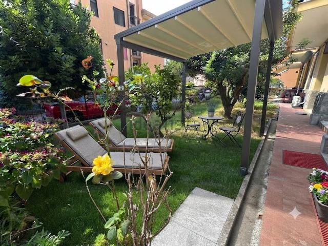 Appartamento in vendita a Pietra Ligure, Liguria