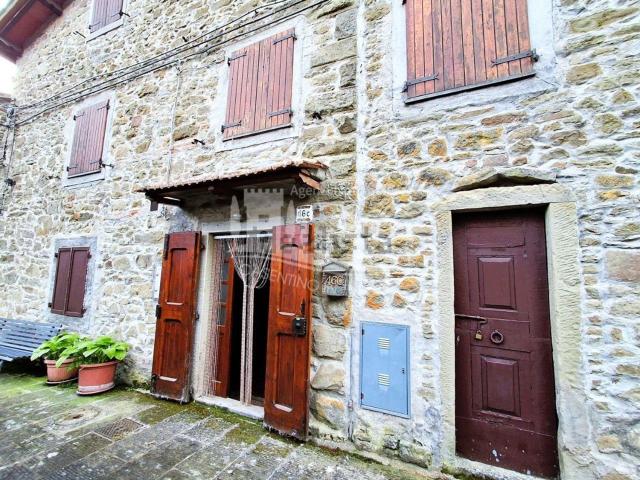 Appartamento in vendita a Poppi, Toscana