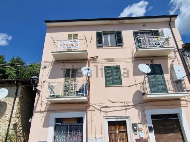 Appartamento in vendita a Poggio Moiano, Rieti