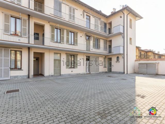 Appartamento in vendita a Macherio, Lombardia