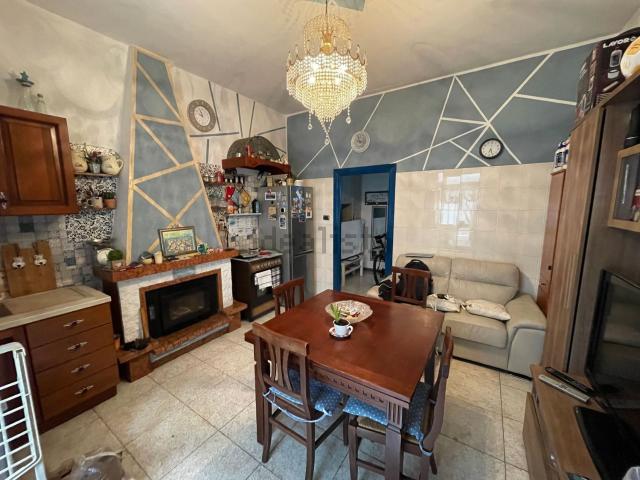 Appartamento in vendita a Piansano, Lazio