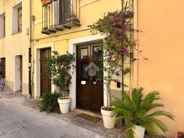 Appartamento in vendita a Biddanoa/Villanova, Cagliari