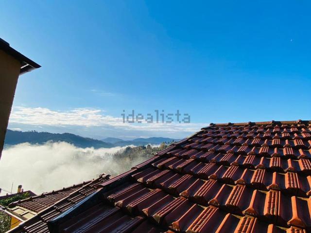 Appartamento in vendita a Follo, Liguria