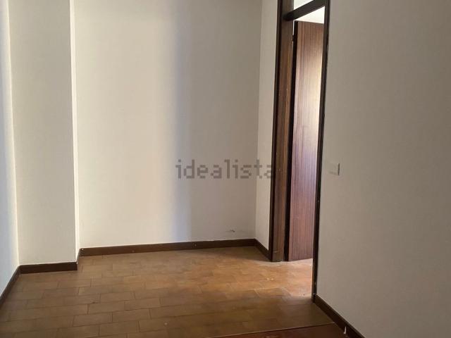 Appartamento in vendita a Sondrio, Lombardia