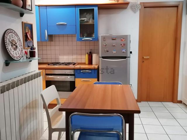 Appartamento in vendita a Vallemiano, Marche